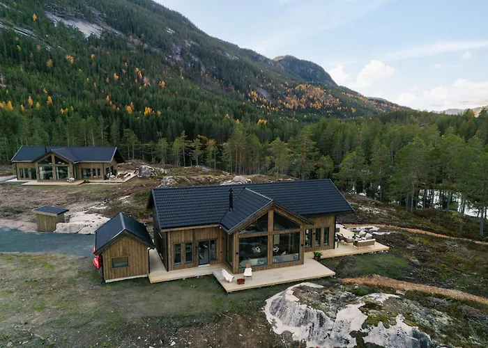 Chalet Lakehouse Cedar With Sauna, Boat & Jacuzzi *