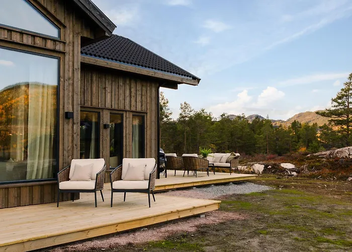 Horská chata Lakehouse Cedar With Sauna, Boat & Jacuzzi