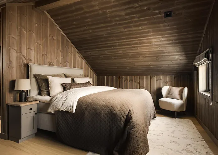 Lakehouse Cedar With Sauna, Boat & Jacuzzi Chalet *