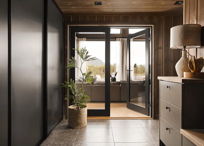 Lakehouse Cedar With Sauna, Boat & Jacuzzi Flatland