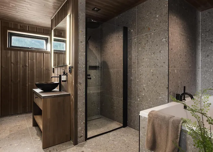 Lakehouse Cedar With Sauna, Boat & Jacuzzi Chalet