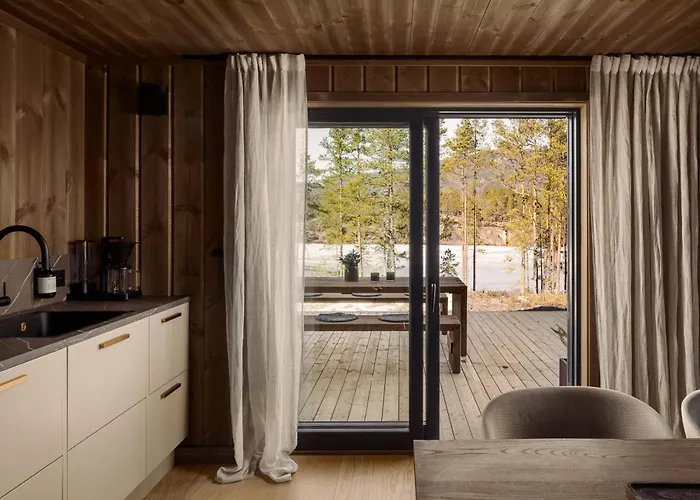 Lakehouse Cedar With Sauna, Boat & Jacuzzi Chalet *