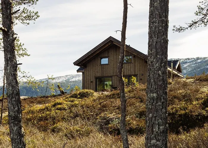 Lakehouse Cedar With Sauna, Boat & Jacuzzi Chalet
