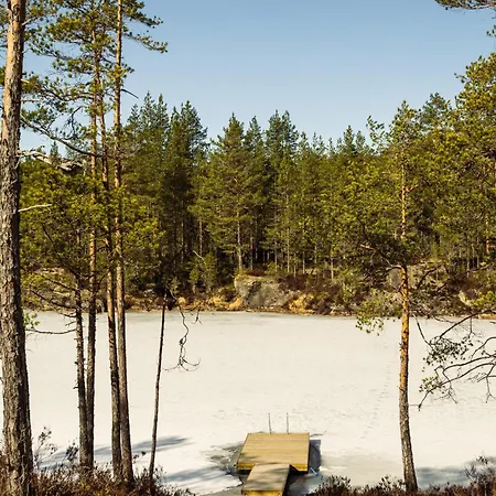 Lakehouse Cedar With Sauna, Boat & Jacuzzi *